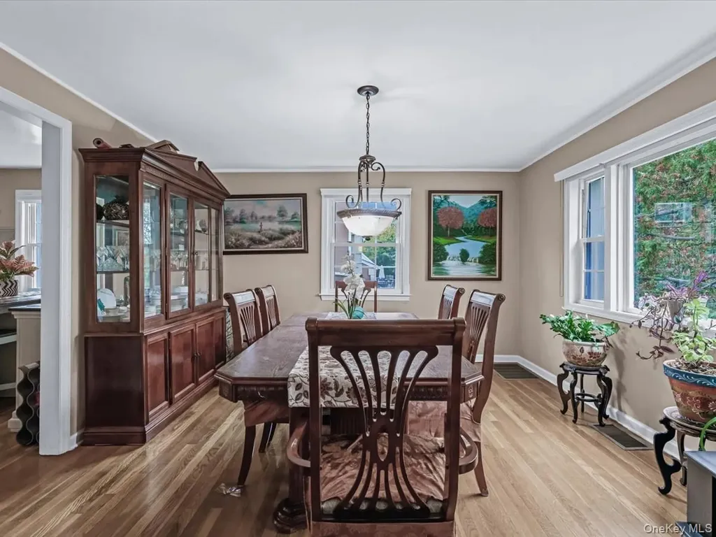 33 Berkshire Road Yonkers NY 10710