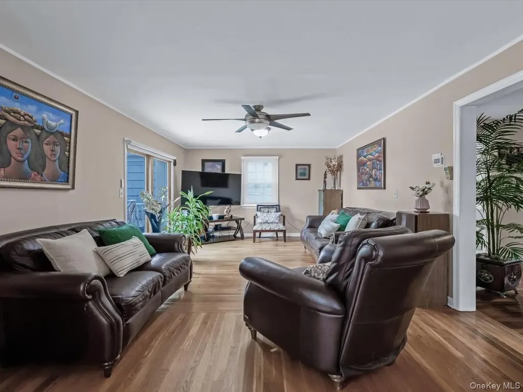 33 Berkshire Road Yonkers NY 10710