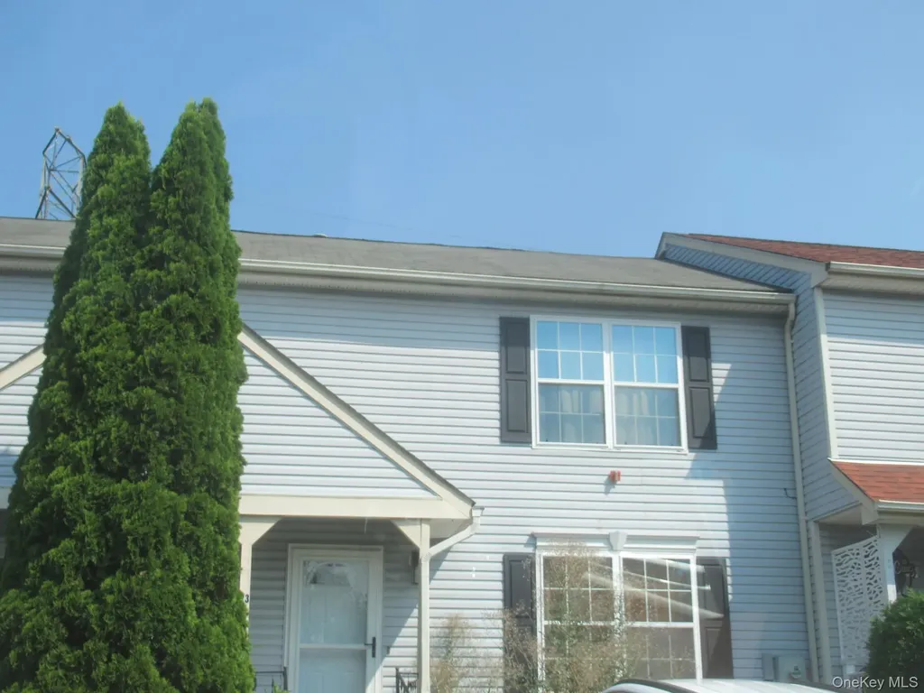 23 Marian Court Warwick NY 10990