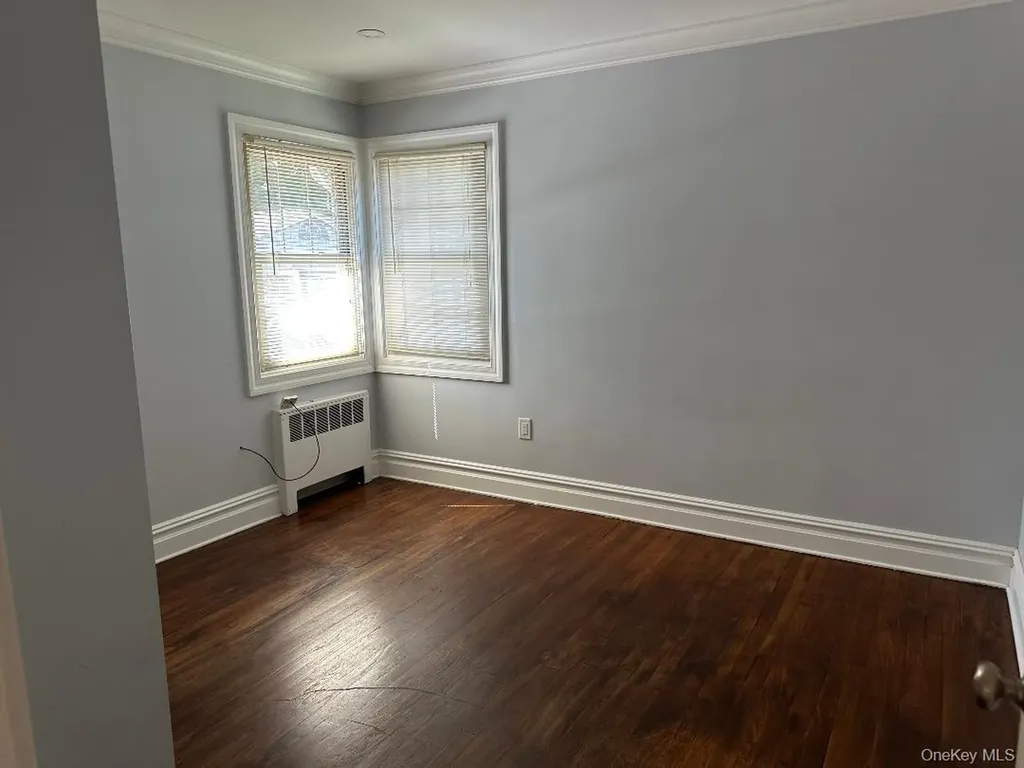 611 Asharoken Boulevard Bay Shore NY 11706