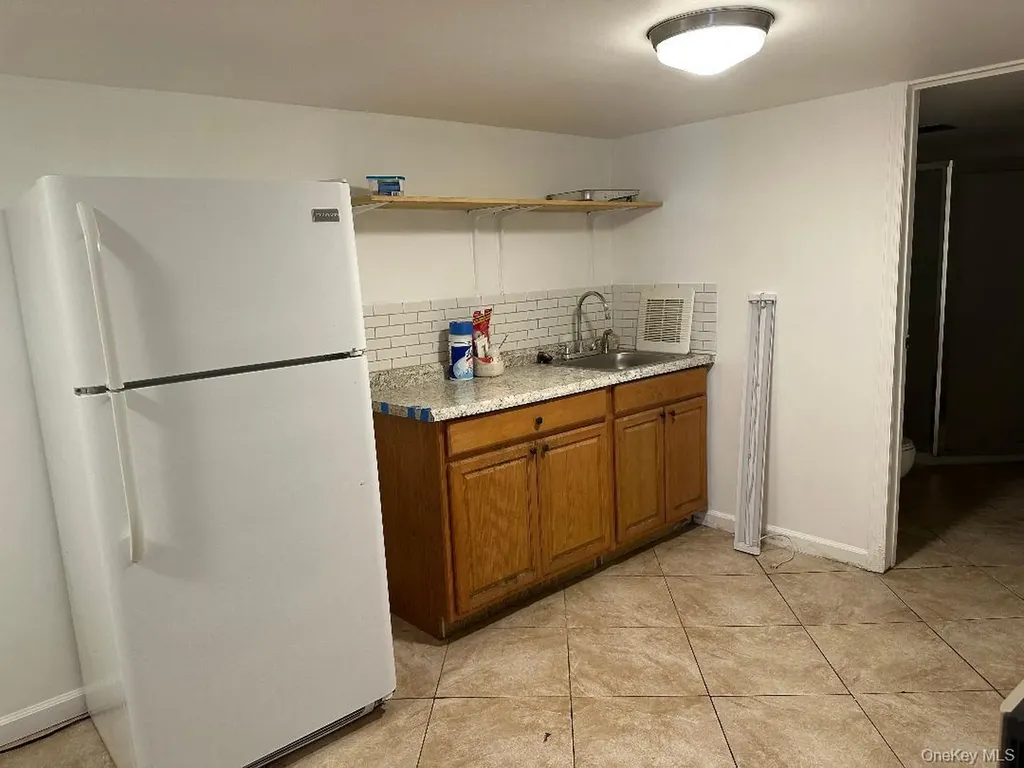 611 Asharoken Boulevard Bay Shore NY 11706