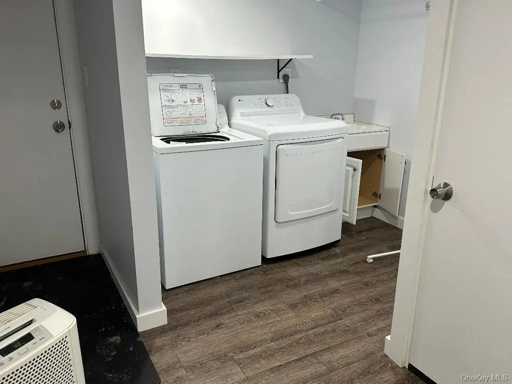 611 Asharoken Boulevard Bay Shore NY 11706