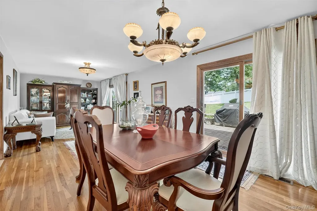99 Spencer Drive New Rochelle NY 10801