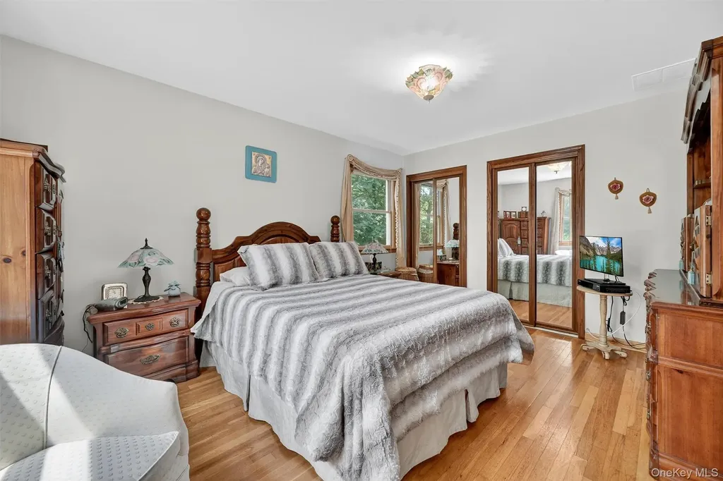 99 Spencer Drive New Rochelle NY 10801