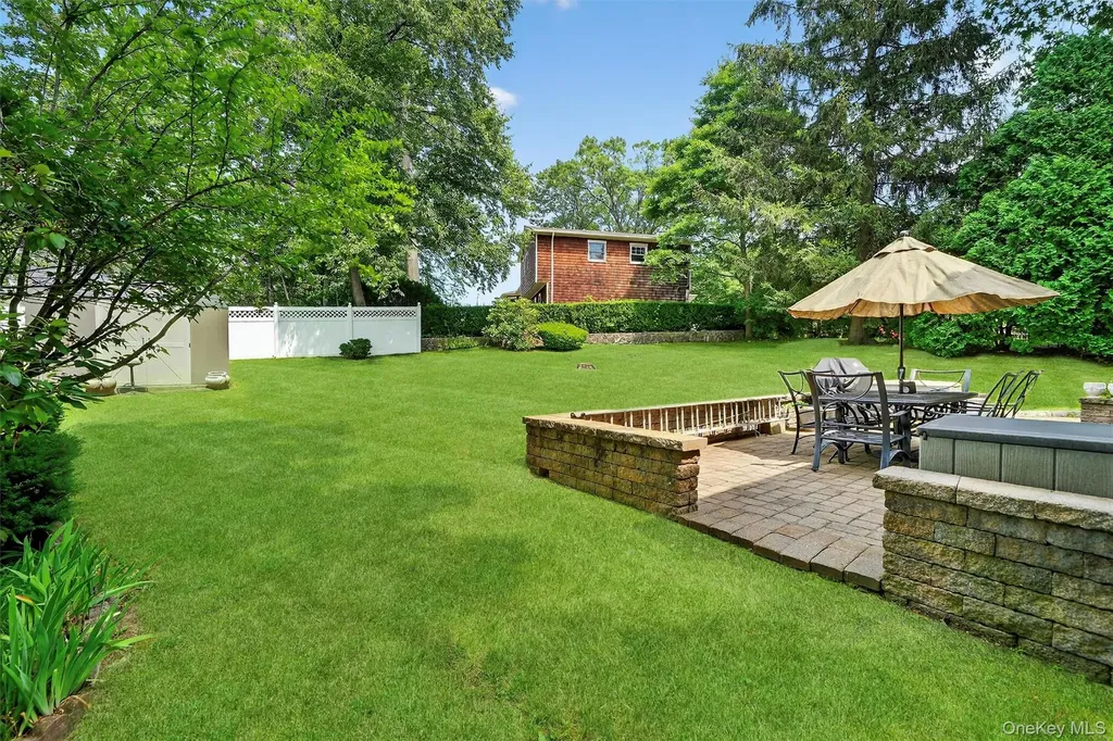 99 Spencer Drive New Rochelle NY 10801
