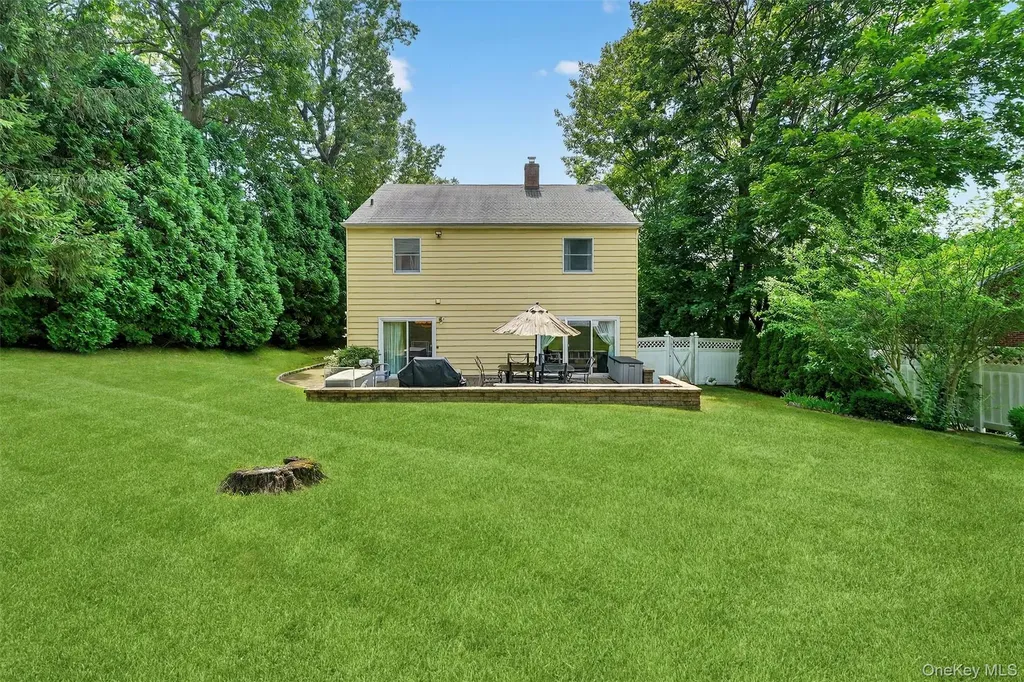99 Spencer Drive New Rochelle NY 10801