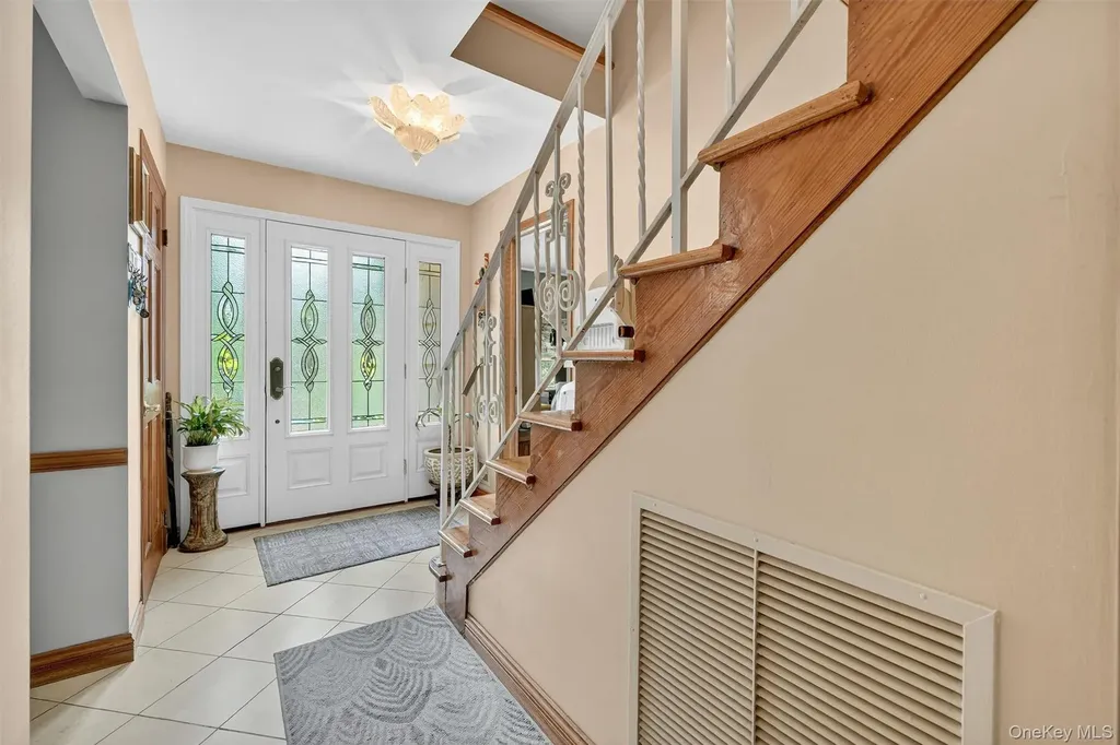 99 Spencer Drive New Rochelle NY 10801
