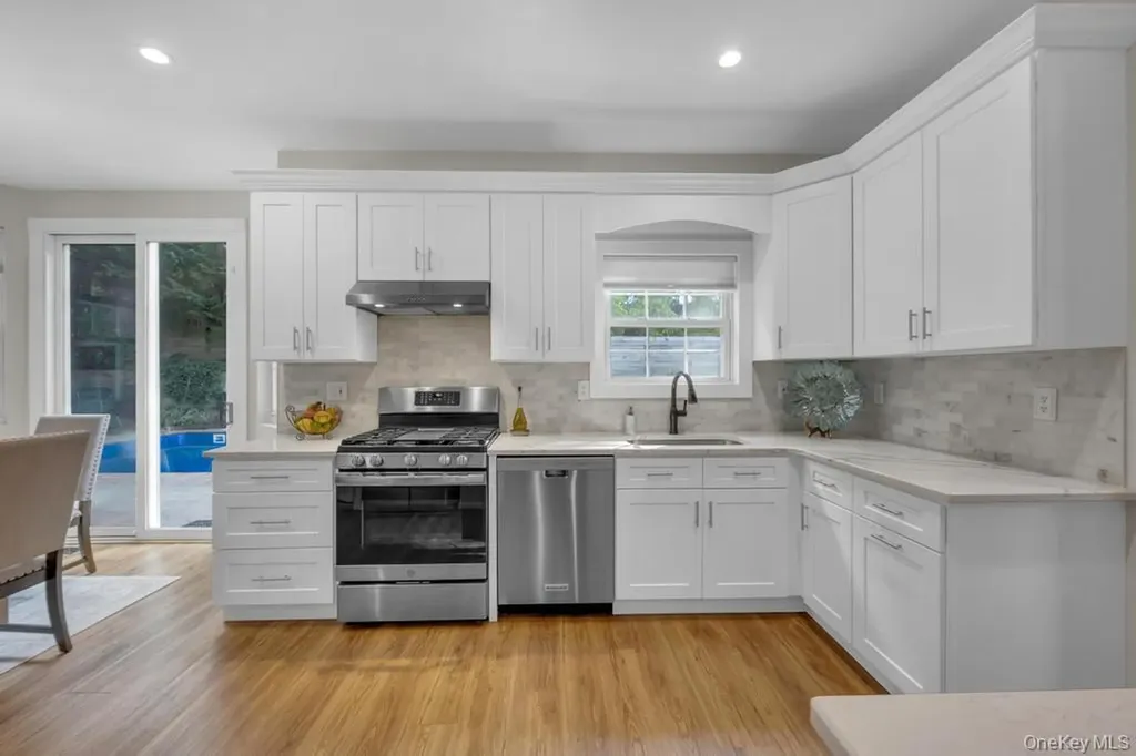 22 Whispering Woods Drive Smithtown NY 11787