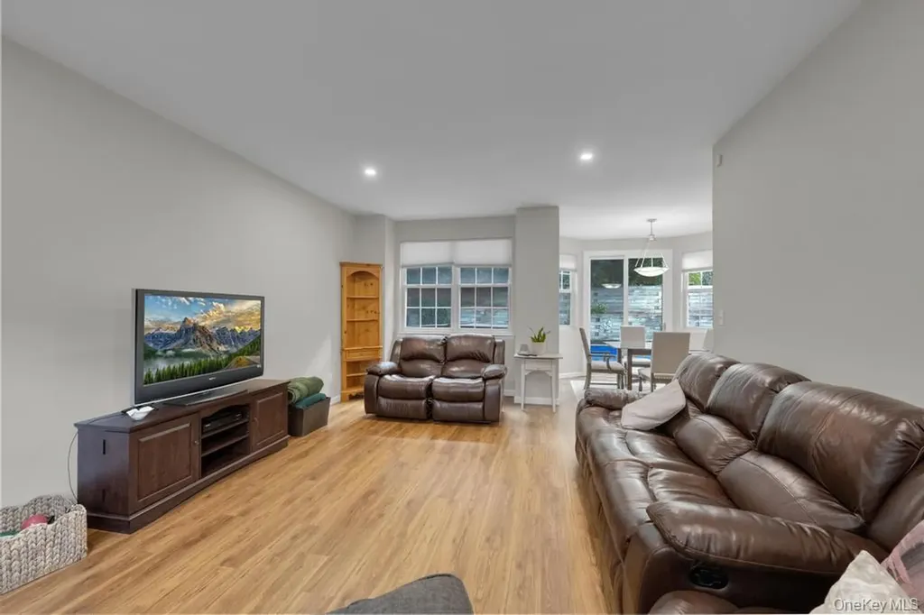 22 Whispering Woods Drive Smithtown NY 11787