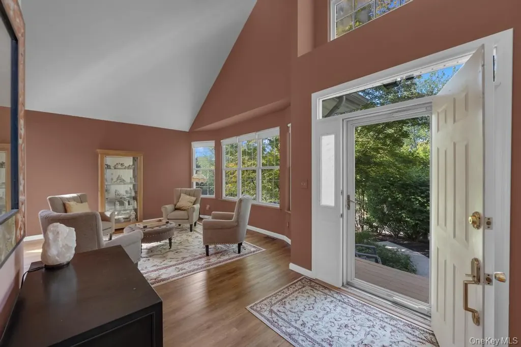 22 Whispering Woods Drive Smithtown NY 11787