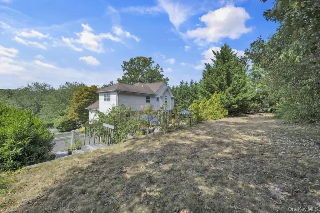 22 Whispering Woods Drive Smithtown NY 11787