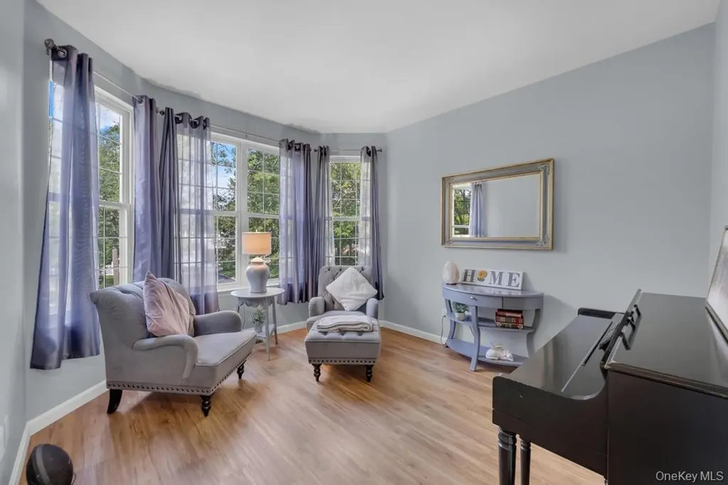 22 Whispering Woods Drive Smithtown NY 11787