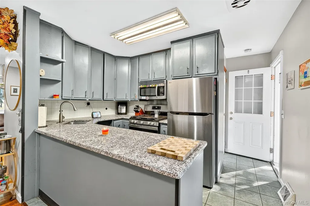 512 High Street Monroe NY 10950