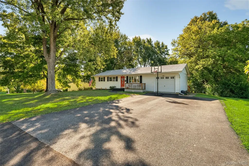 512 High Street Monroe NY 10950