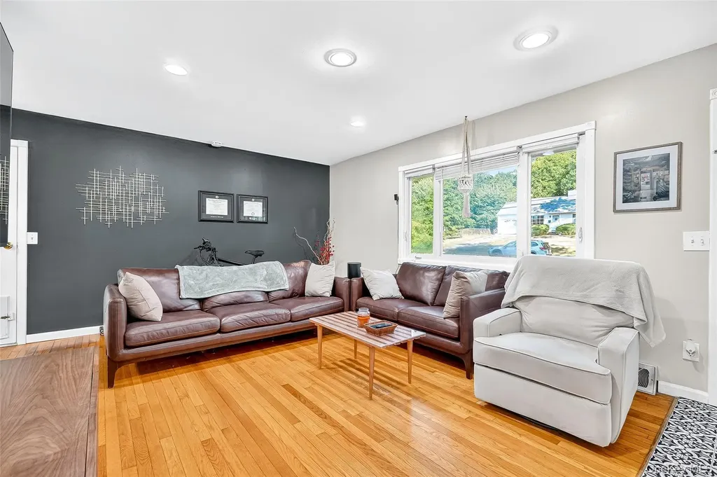 512 High Street Monroe NY 10950