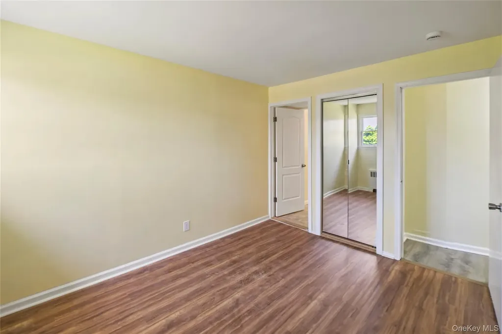 412 37th Street Lindenhurst NY 11757