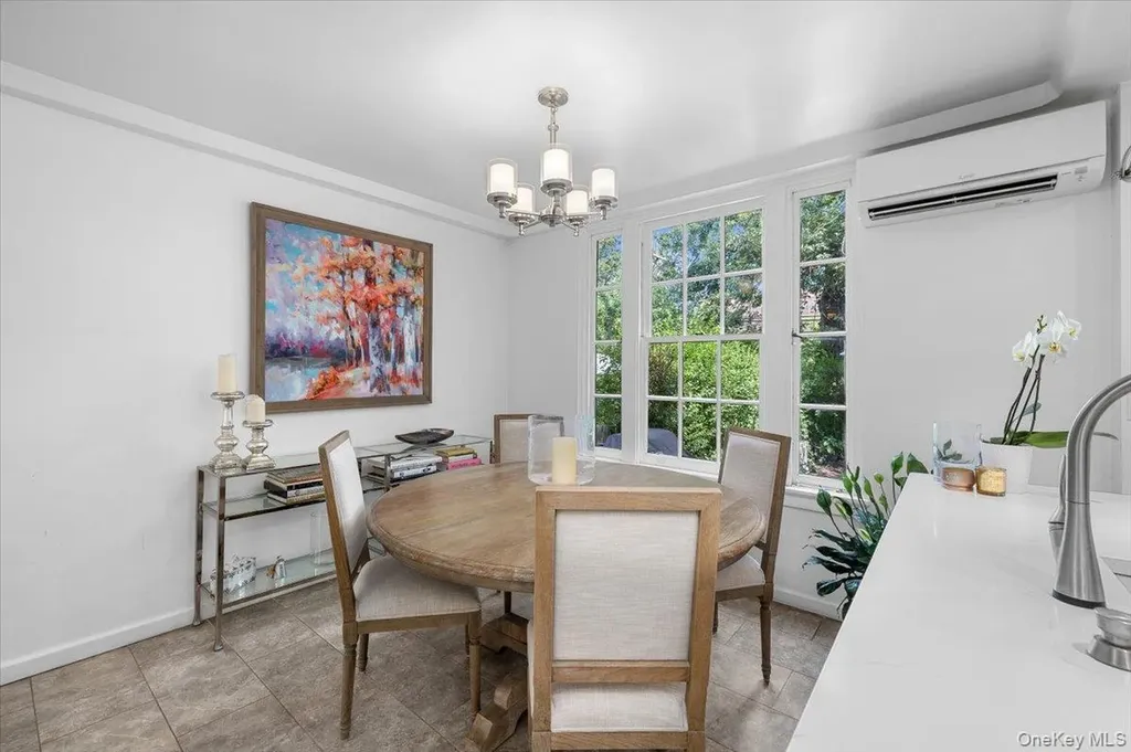 306 Burns Street Forest Hills NY 11375