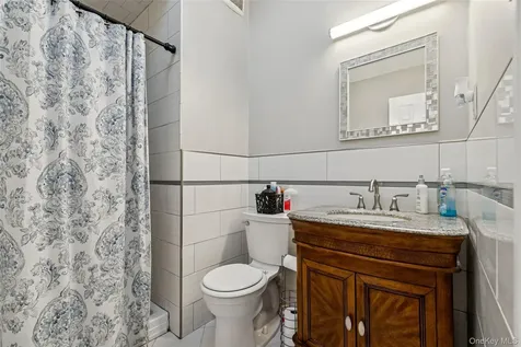 45 Meadow Court Manorville NY 11949