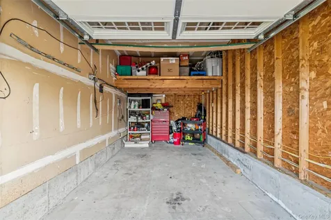 45 Meadow Court Manorville NY 11949