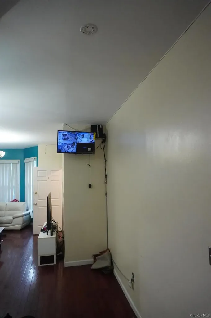 1384 Clinton Avenue Bronx NY 10456