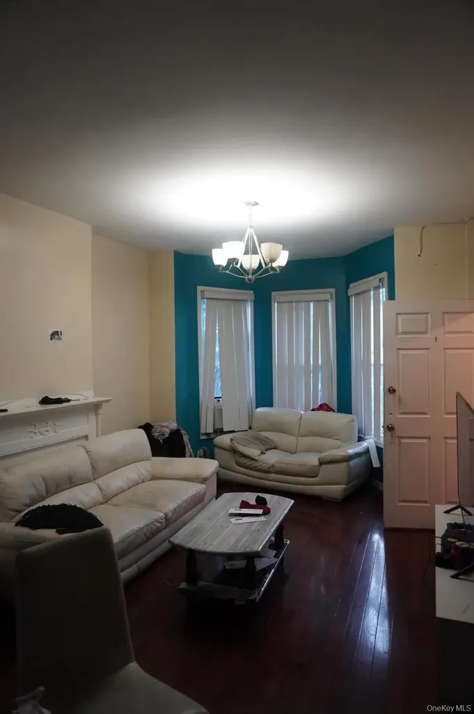 1384 Clinton Avenue Bronx NY 10456
