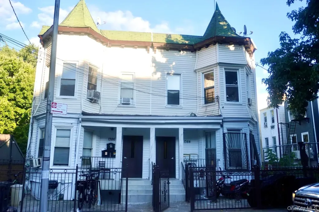 1386 Clinton Avenue Bronx NY 10456