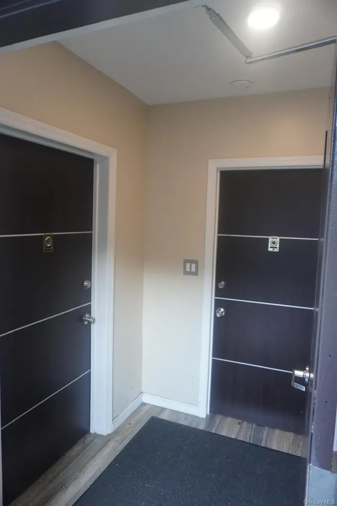 1386 Clinton Avenue Bronx NY 10456