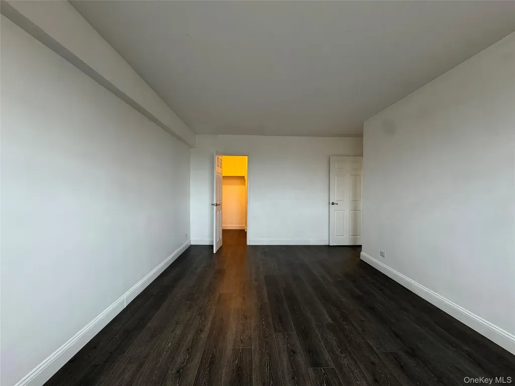 825 Morrison Avenue Bronx NY 10473