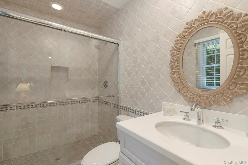 44 Midhampton Avenue Quogue NY 11959