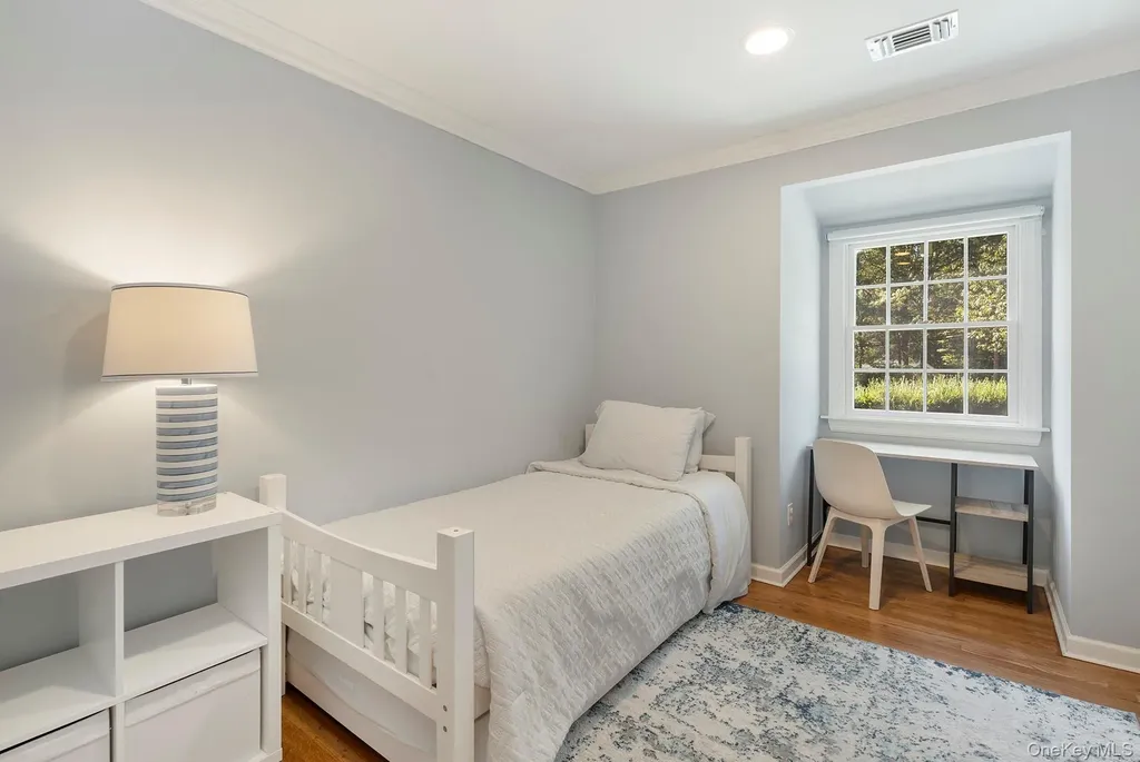 44 Midhampton Avenue Quogue NY 11959