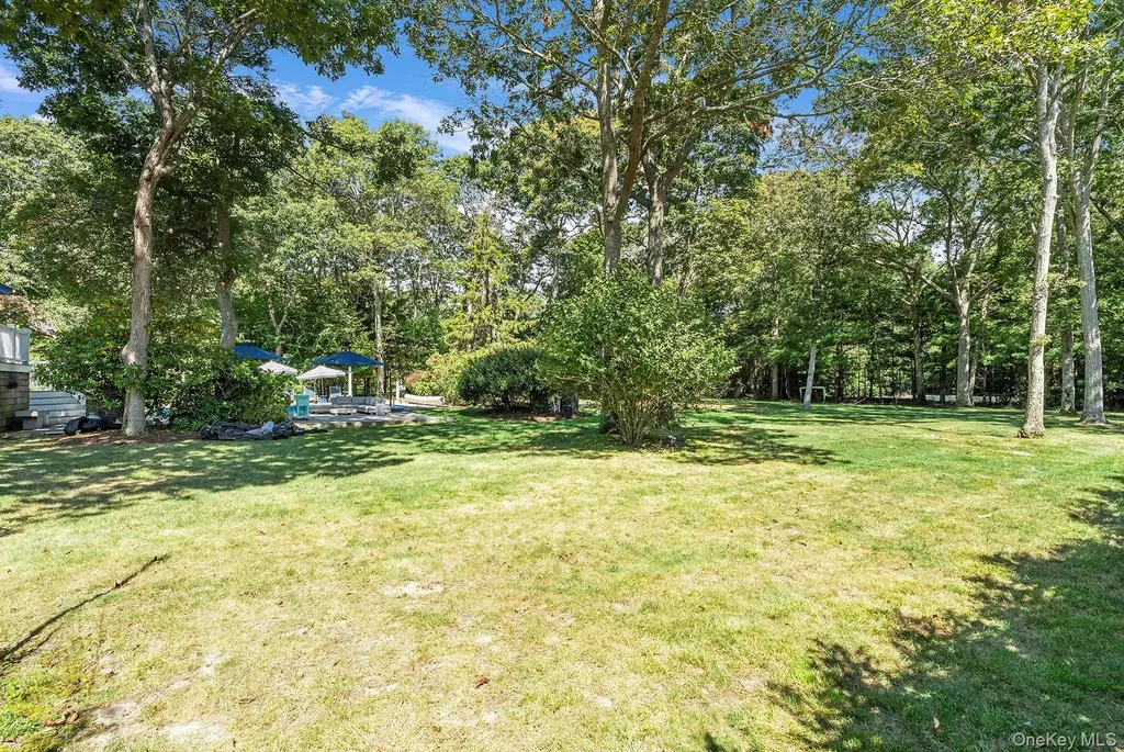 44 Midhampton Avenue Quogue NY 11959