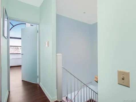 23 Water Grant Street Yonkers NY 10701
