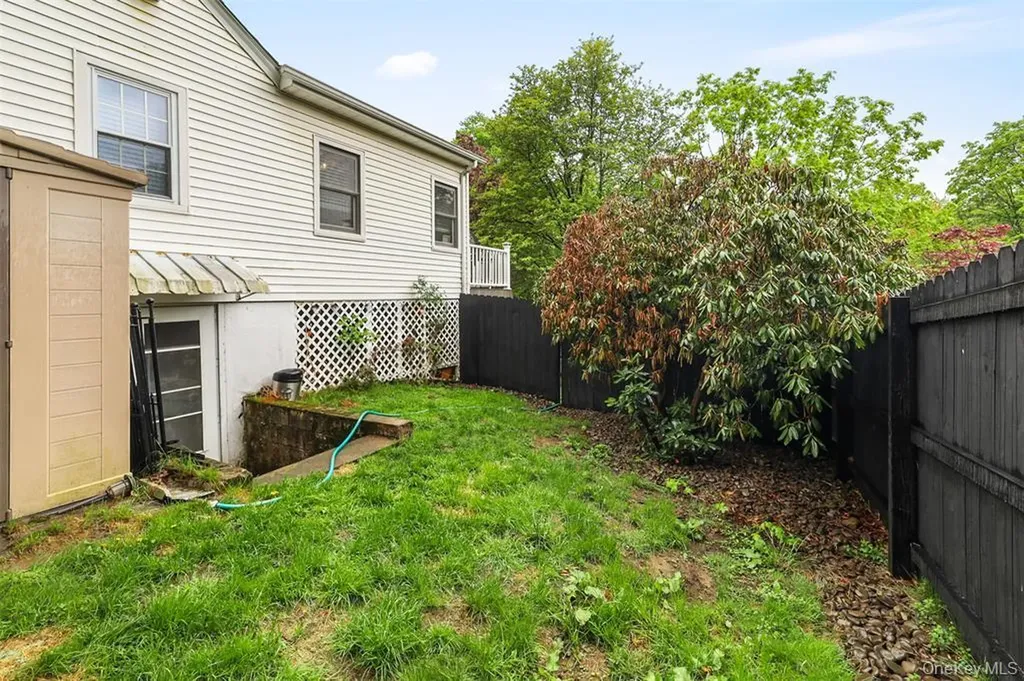 46 Quaker Hill Road Monroe NY 10950