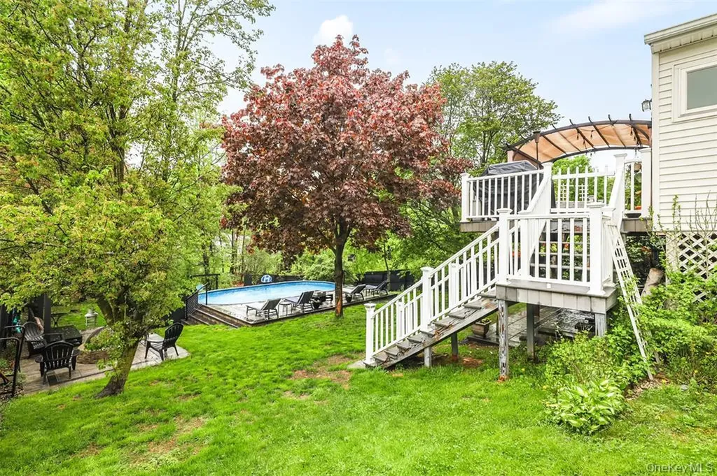 46 Quaker Hill Road Monroe NY 10950