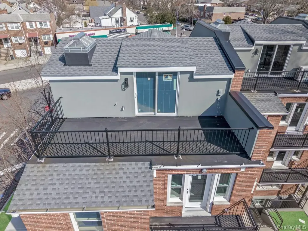 37-02 Francis Lewis Boulevard Bayside NY 11361