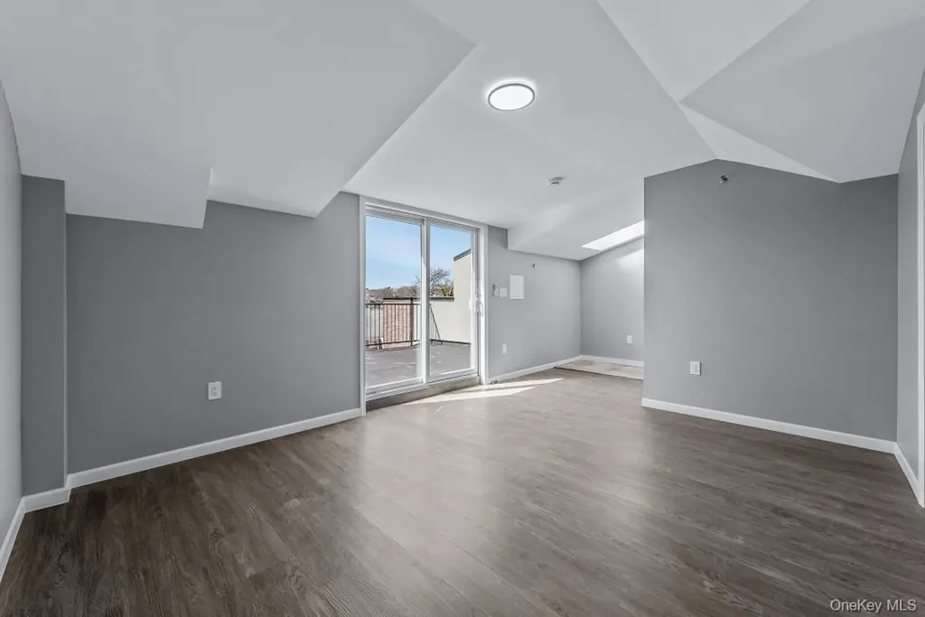 37-02 Francis Lewis Boulevard Bayside NY 11361