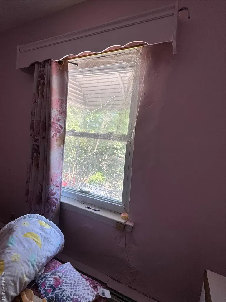 1017 E 229 Street, Bronx, Bronx NY 10466