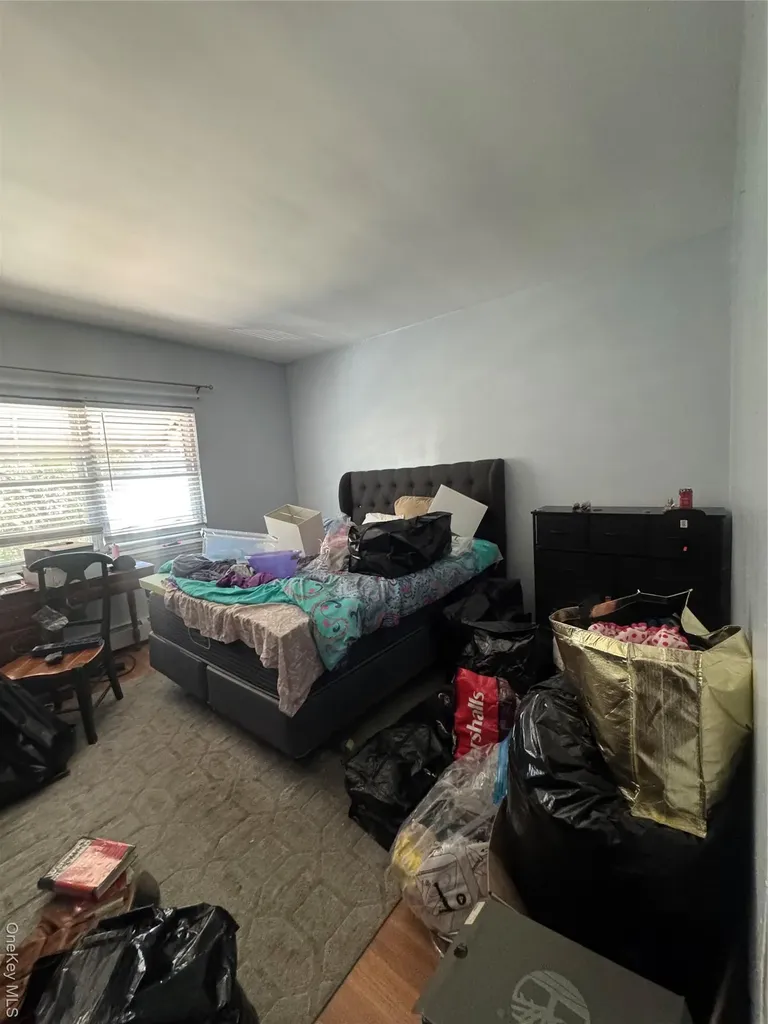1017 E 229 Street, Bronx, Bronx NY 10466