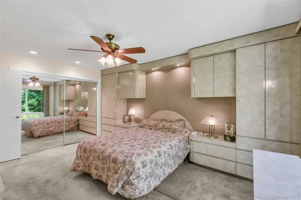 335 Smith Street Merrick NY 11566