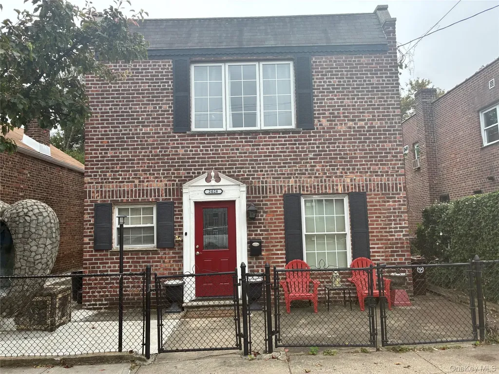 2028 Pitman Avenue Bronx NY 10466
