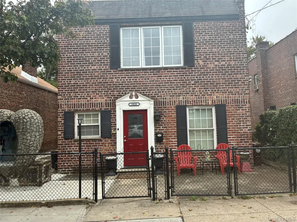 2028 Pitman Avenue Bronx NY 10466