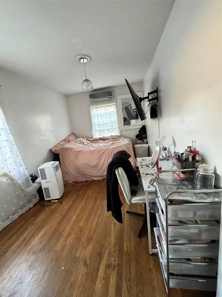 2028 Pitman Avenue Bronx NY 10466