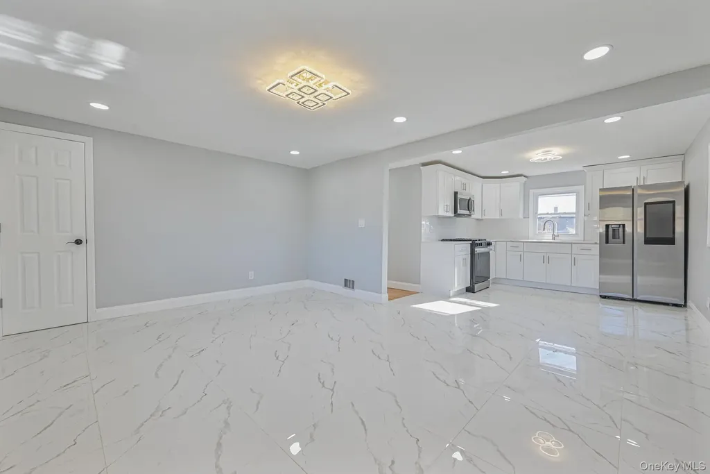 52 State Street Valley Stream NY 11580