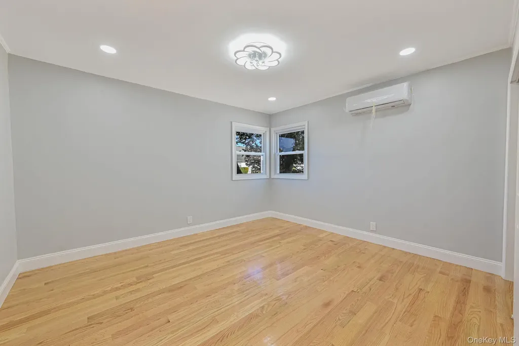 52 State Street Valley Stream NY 11580