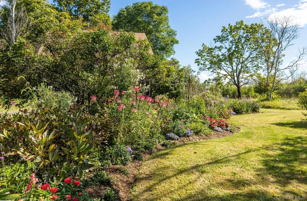 1281 Woods Road Germantown NY 12526