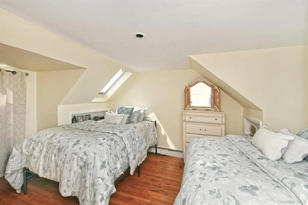 899 Brent Drive Wantagh NY 11793