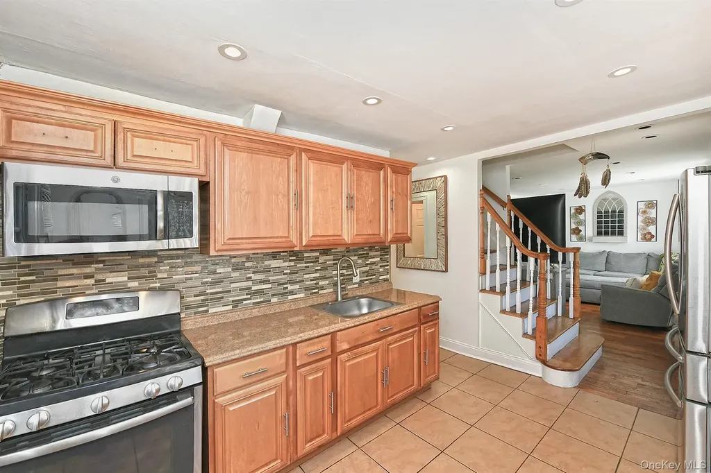 899 Brent Drive Wantagh NY 11793