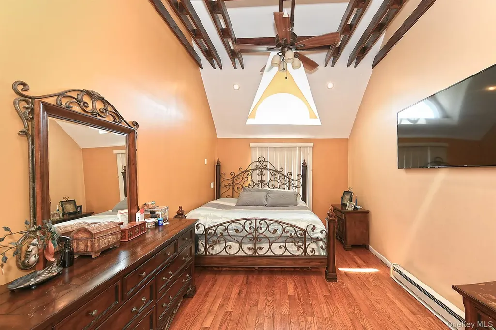 899 Brent Drive Wantagh NY 11793