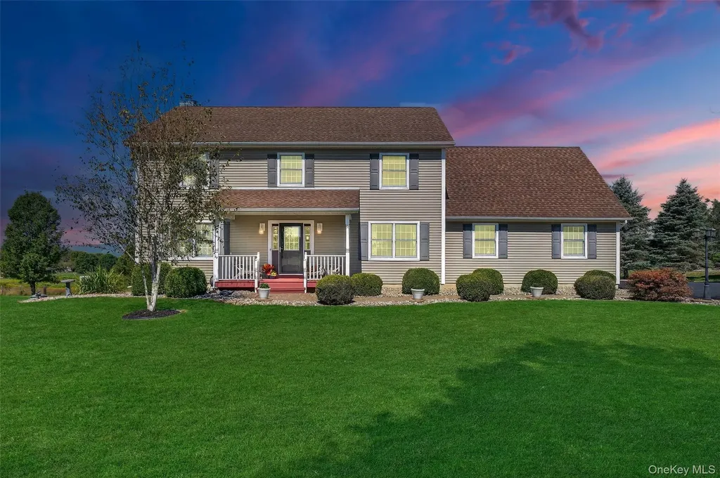 31 Trapps View Farm Road Wallkill NY 12589
