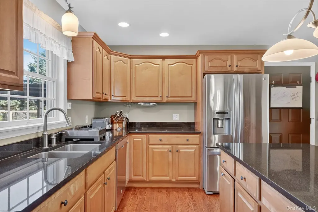 31 Trapps View Farm Road Wallkill NY 12589